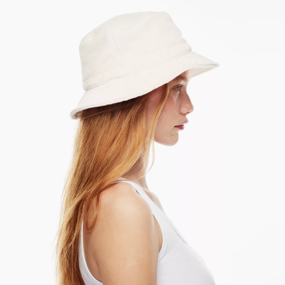 Aritzia Accessories Aritzia Tna Pink Terry Bucket Hat Poshmark